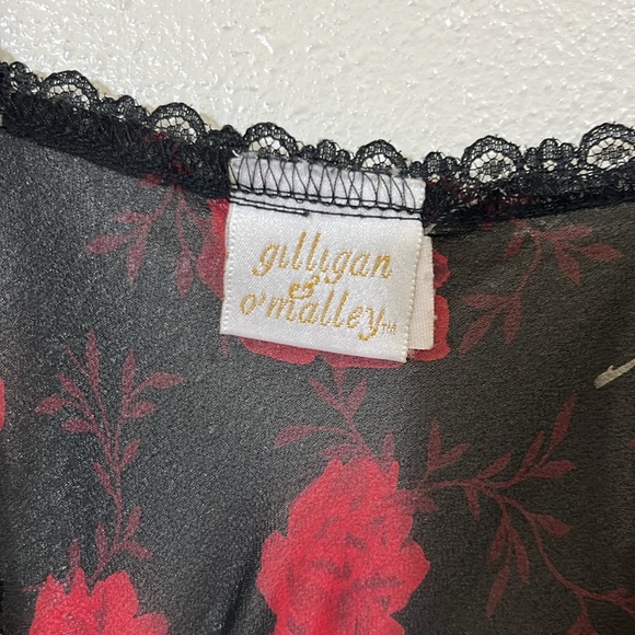 Gilligan & O’Malley spaghetti strapped nightgown. Black with roses. Size Small. - Picture 2 of 8
